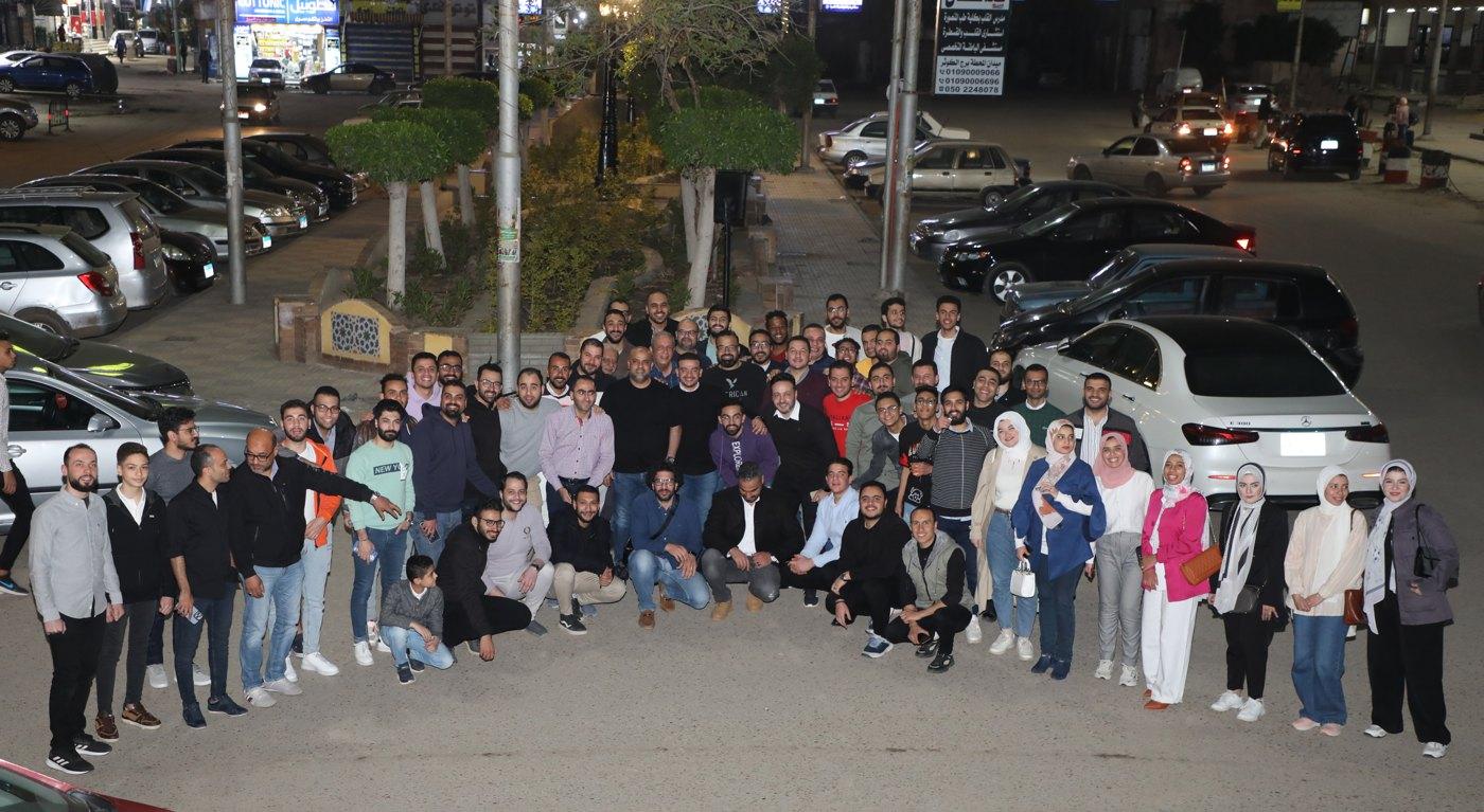 صورة جماعية لعائلة العالمية الحرة عقب إفطار رمضان 2023