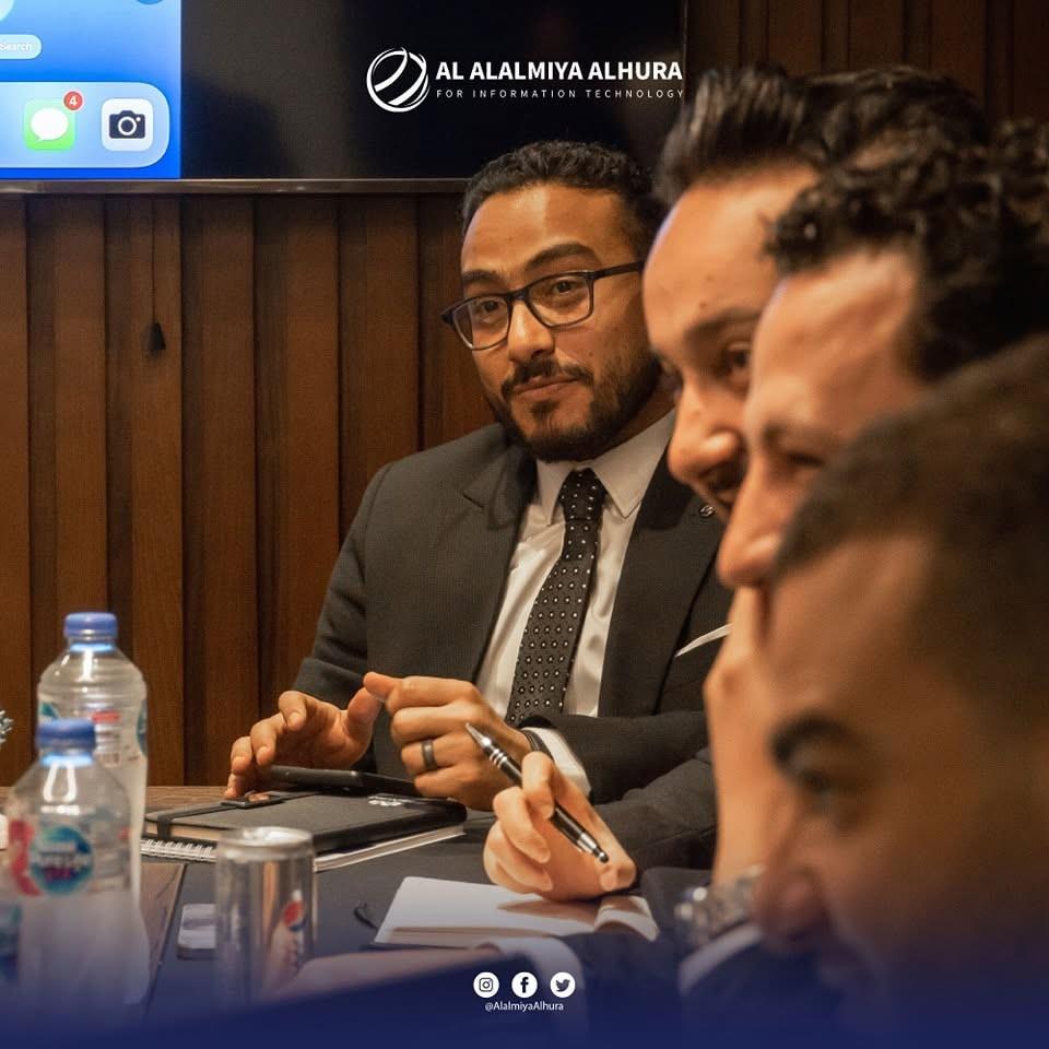من أجواء الاجتماع